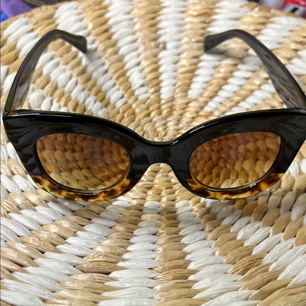 Tortoise Shell Sunglasses - NIP